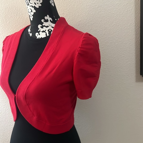 INC - Picture 2 of 8